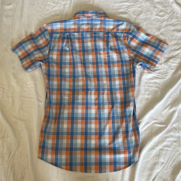 IZOD Button Down Shirt - Picture 4 of 4